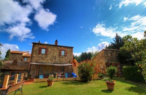 Castiglione d'Orcia House | Scenic Tuscan Farmhouse