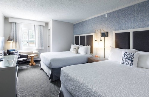 Steamboat Springs Hotel | Scenic Two Queen Mtn View, Gravity Haus, Ski-In/Ski-Out, Heated Pool