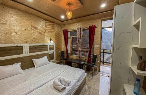 Theog House | Scenic Village Stay near Kufri With Bonfire & Veg Meals-Alpine Crest Homestay Kufri