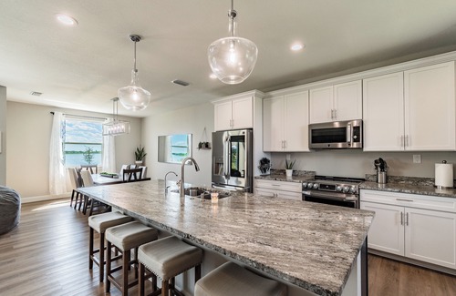 Southside Rural Community House | Scenic Waterfront Views, Family Pool Retreat, Games !3min Tampa Bay Boat Launch!
