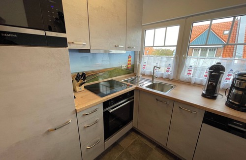 Greetsiel Apartment | Schöne Moderne Ferienwohnung Windjammer für 6 Pers. + Hund