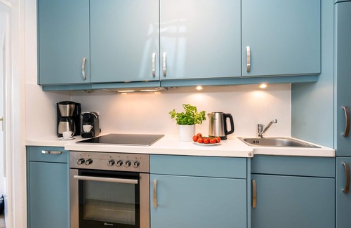 Westerland Apartment | Schönes 1-zimmer App., Strandnah, Balkon, Stellplatz, Wlan. Haustiere Erlaubt
