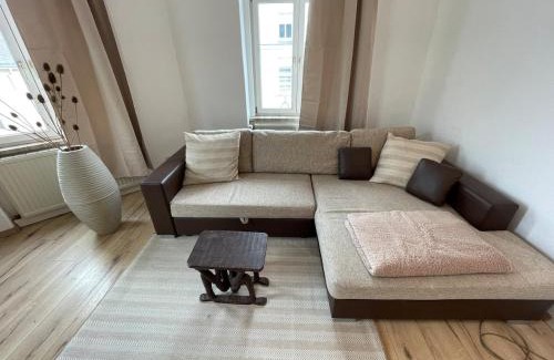 Plauen Apartment | Schönes Apartment mit Infrarot Sauna und Balkon