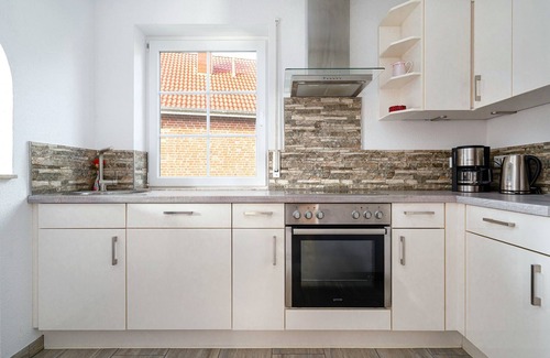 Eilsum House | Schönes Ferienhaus mit Wasserzugang