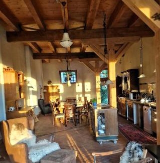 Mellenthin Apartment | Scheunenloft Usedom -3- Familienoase bis 6 Pax spacious big garden dog-friendly - SiLyVi homes