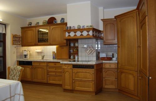 Dirlos Apartment | Schramm