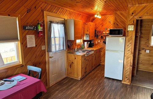Summerside Cottage | Schurman’s Shore Cottage #3