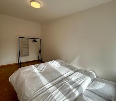 Seebach Apartment | Schwandenwiesen 26, 8052 Zurich Switzerland