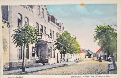 Markisch Buchholz Apartment | Schwarzer Adler Ferienwohnung mit 3 Schlafzimmer, WZ, Küche, Bad