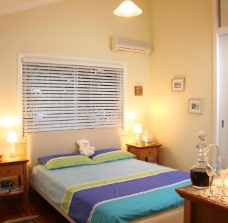Scotland Island Bed & Breakfast | Scotland Island Lodge