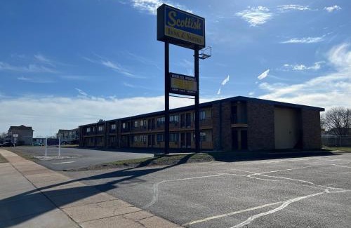 Eau Claire Hotel | Scottish Inn & Suites - Eau Claire