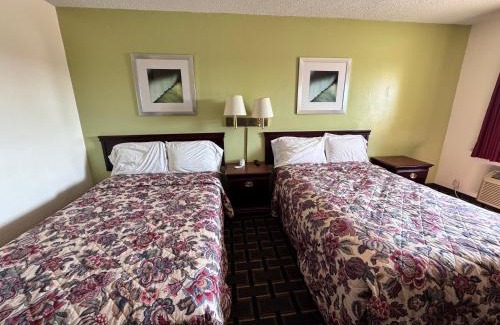 Augusta Hotel | Scottishinn