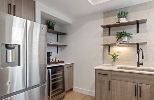 Kierland Apartment | Scottsdale Stay near Westin Kierland⁂Pool + Parking