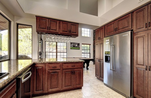 Paradise Valley Village Villa | Scottsdalestays Multimillion Luxury Estate-Best Yard/Area, Pool & Pickleball.