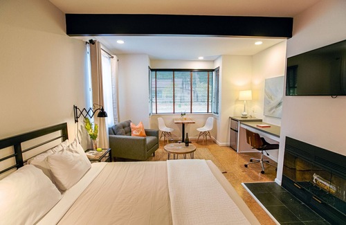 Little River Hotel | SCP Mendocino Inn and Farm