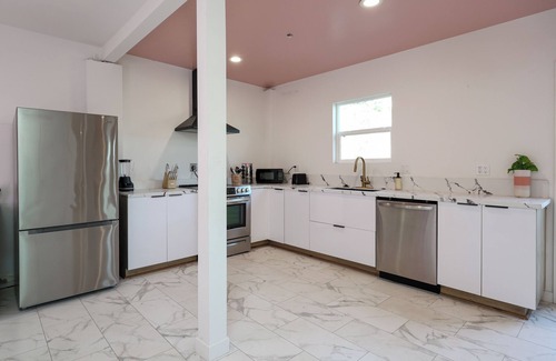 La Presa House | SD Lux Oasis: Theatre, Spa, 14Beds, AC, Sleeps 20+