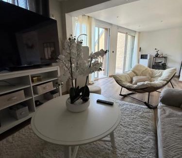 Nerville-la-Foret Villa | Sddeco