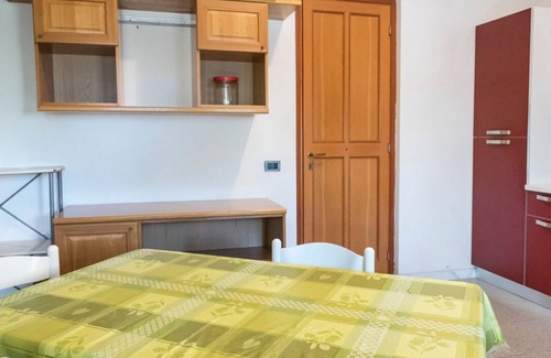 Senigallia Apartment | SE010 - Senigallia, one bedroom apartment on the sea with beach
