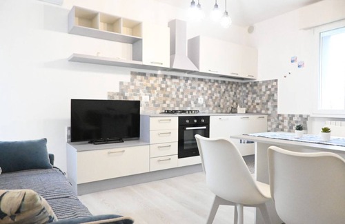 Senigallia Apartment | SE146 – two-room apartment with terrace a stone's throw from the sea