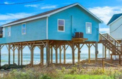 San Luis Villa | Sea 2 Believe! OceanFront! Pets Allowed