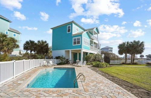 Seagrass House | Sea Breeze -Private Pool, Ocean Views, Hot Tub.