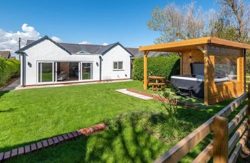 Anderby Creek House | Sea Breezes