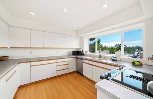 Manzanita House | Sea Esta MCA#465-Perfect family home w/ping pong/foosball/dogs ok-4bd/3.5 bth