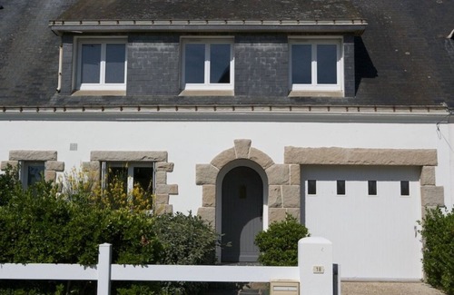La Turballe House | SEA-FACING VILLA IN LARGE, COMFORTABLE GARDEN + 200M2