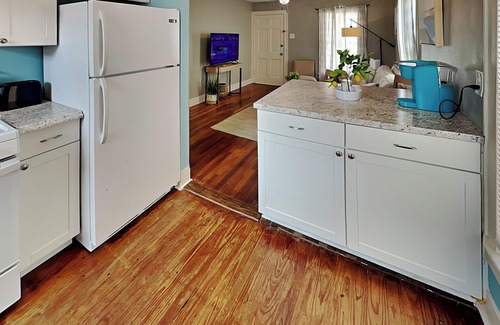 Galveston Cottage | Sea Gem Topaz