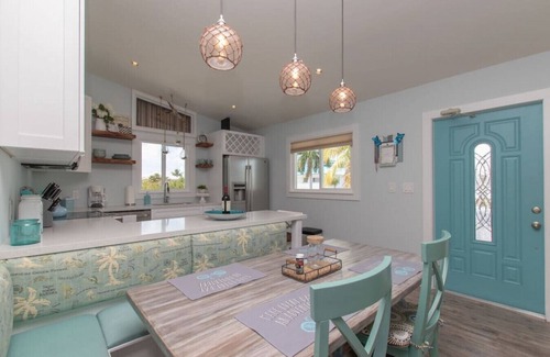 Tavernier House | Sea Glass Cottage Beautiful Canal Front Home