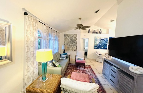Sebastian Highlands House | Sea Grape Retreat in Sebastian