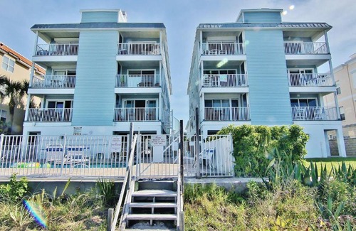 Indian Rocks Beach Hotel | Sea Isle Villas F