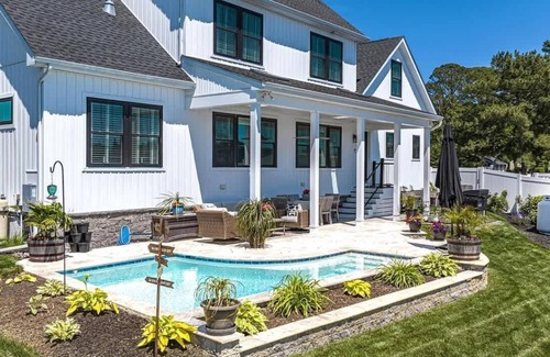 Ocean Pines House | Sea La Vie- 4 Br - sleeps 10 - private pool