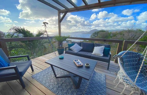 Sainte-Anne House | Sea Lodge : Maison Avec Vue Imprenable - Votre Refuge de Vacances Idéal
