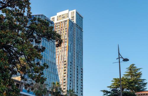 Old Boulevard Apartment | Sea Nirvana - Romantic Apartment with Sea View in Porta Batumi Tower