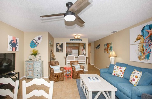 Gulf Shores Condo | Sea Oats E202 by ALBVR - Pet Friendly Direct Lagoon Front Renovated Condo and an easy walk to the Beach