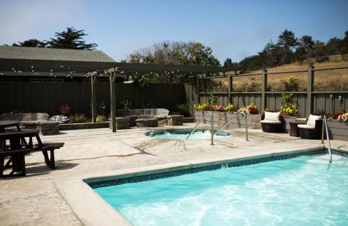 San Simeon Hotel | Sea Otter Inn