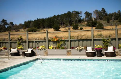 San Simeon Hotel | Sea Otter Inn