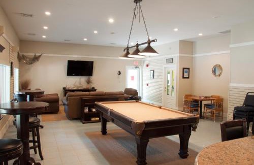 Cape May Court House Resort | Sea Pines Loft Park Model 5