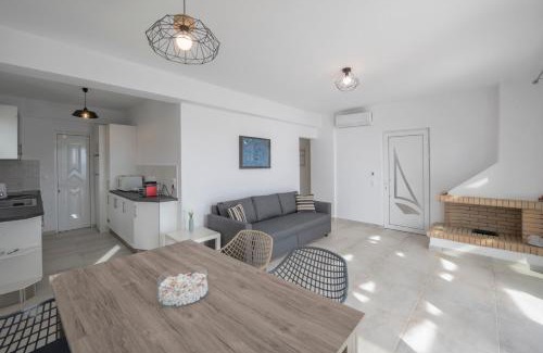 Nea Styra House | Sea Reflections Nimborio Beachfront Houses