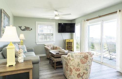 Caswell Beach House | Sea Salt by Oak Island Accommodations