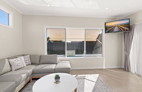 Stockton House | Sea, Sand and Serenity - Spectacular 5-bedroom beachfront home in Stockton - with pool!