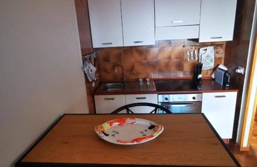 Santa Marinella Apartment | Sea view apartment with private beach