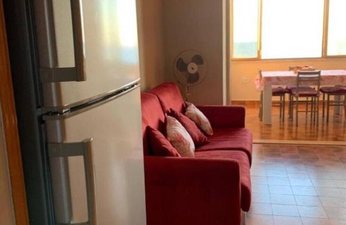 Santa Marinella Apartment | Sea view apartment with private beach