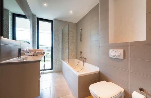 Porto-Vecchio Apartment | Sea view apartment