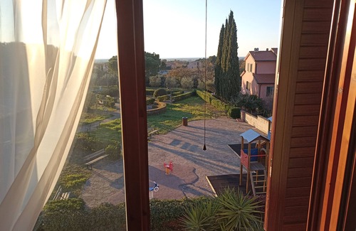 Bibbona House | SEA VIEW APARTMENT-10 MIN. FROM SEA AND BOLGHERI - PRIVATE GARDEN AND PARKING