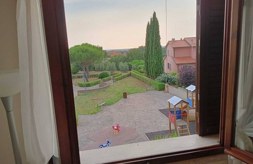 Bibbona House | SEA VIEW APARTMENT-10 MIN. FROM SEA AND BOLGHERI - PRIVATE GARDEN AND PARKING