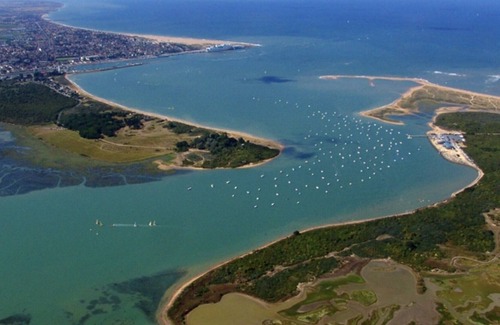 Merville-Franceville-Plage Apartment | Sea view apartment renovated