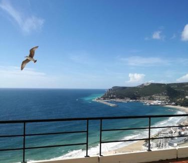 Santiago Apartment | Sea View Apartment Sesimbra- Apartamento Vista Mar