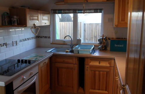 Great Yarmouth House | Sea view Beach Bungalow, super dog-friendly